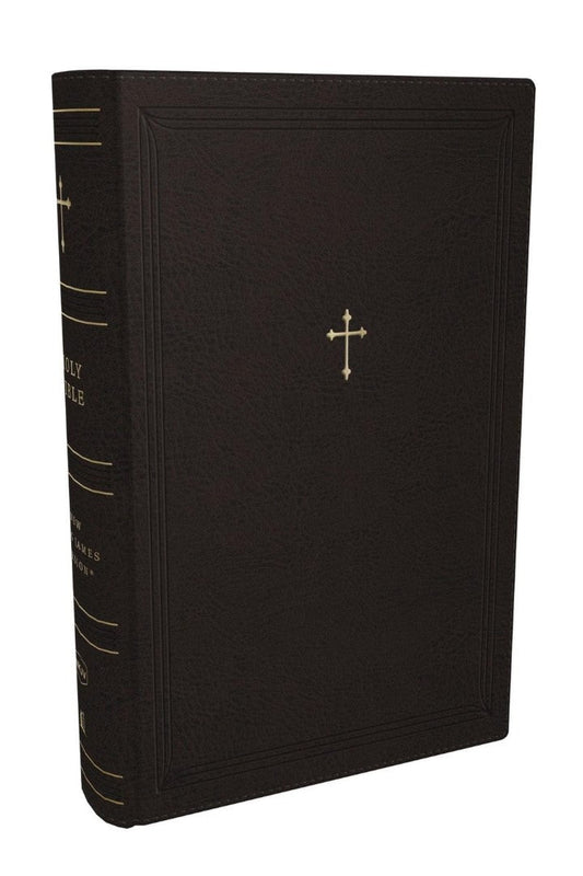 NKJV Compact Paragraph-Style Reference Bible, Black with Zip - Re-vived