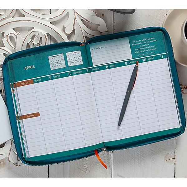 2021 18-Month Planner: Amazing Grace