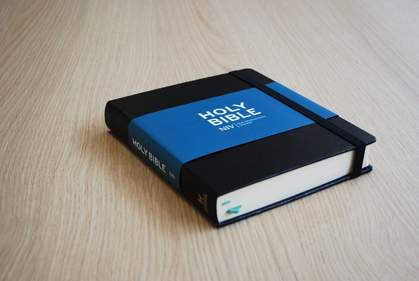 NIV Journalling Black Hardback Bible